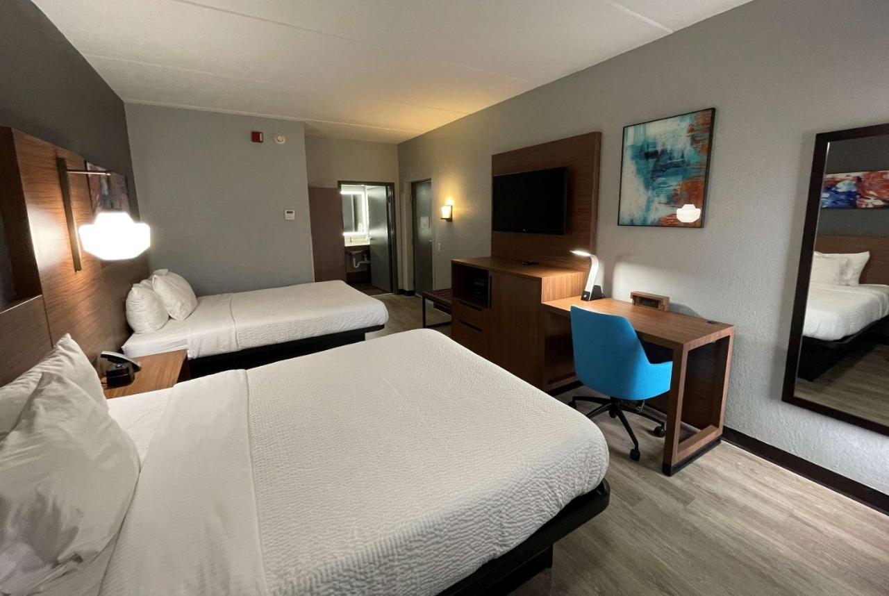 La Quinta Inn & Suites By Wyndham Fayetteville I-95 Kültér fotó