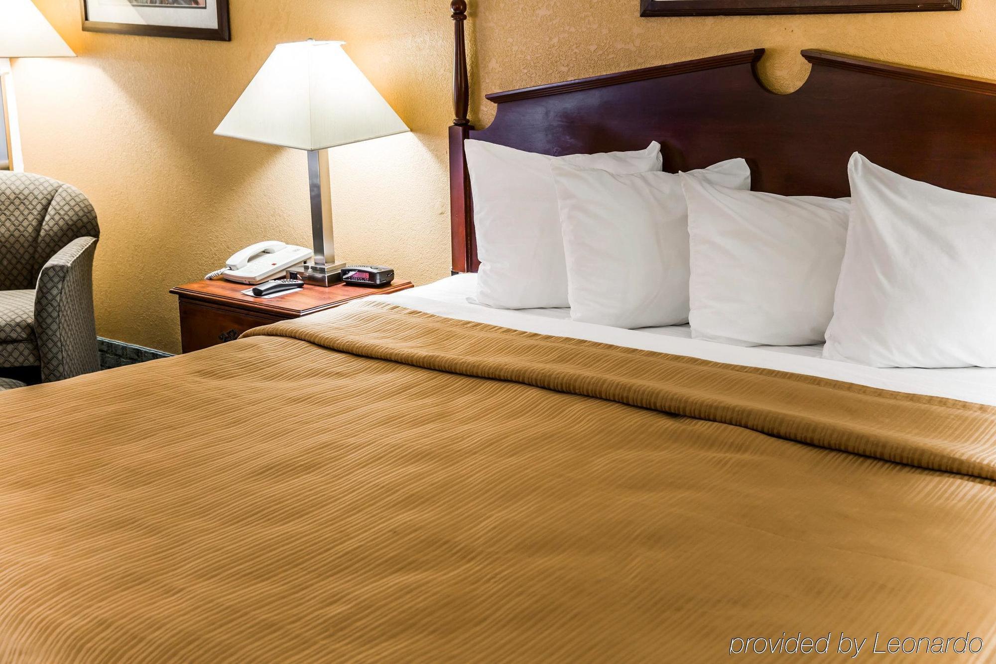 La Quinta Inn & Suites By Wyndham Fayetteville I-95 Kültér fotó