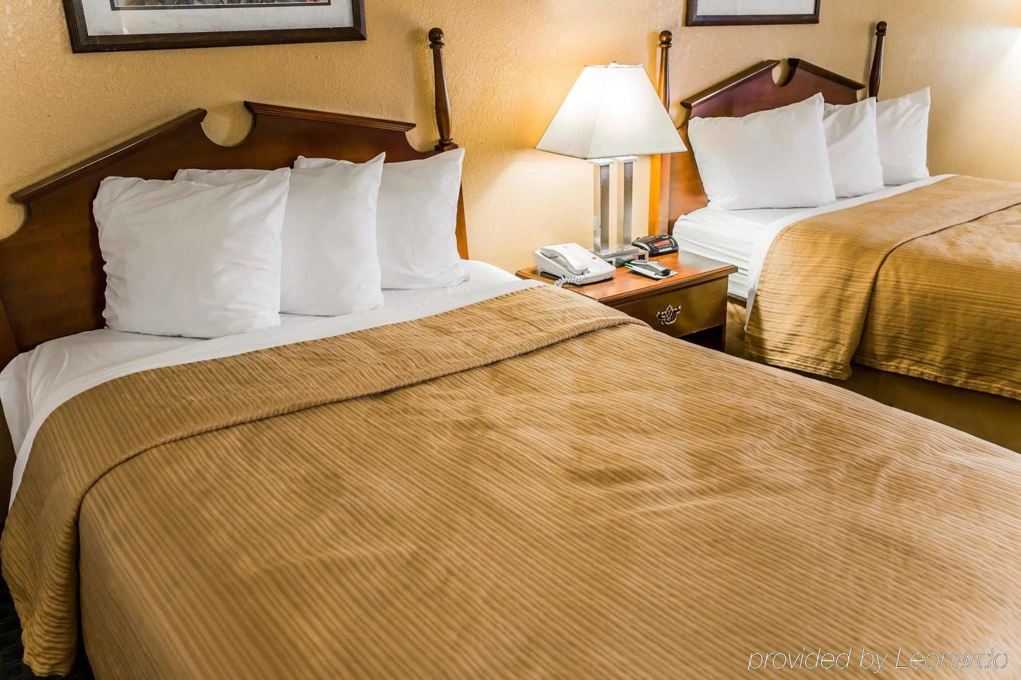 La Quinta Inn & Suites By Wyndham Fayetteville I-95 Kültér fotó